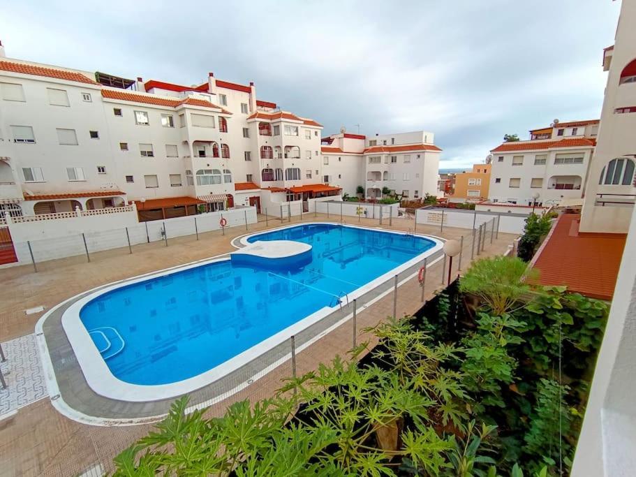 Dulos House Pool And Free Wifi Cho 外观 照片